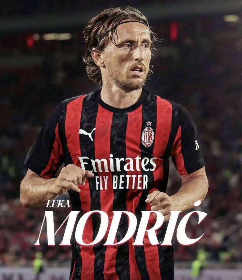 玻利维亚杯发生大规模斗殴，17人被罚下，警方被迫使用催泪瓦斯